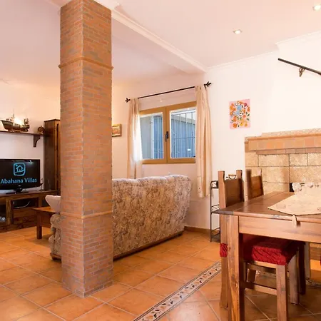 Ivars By Abahana וילה